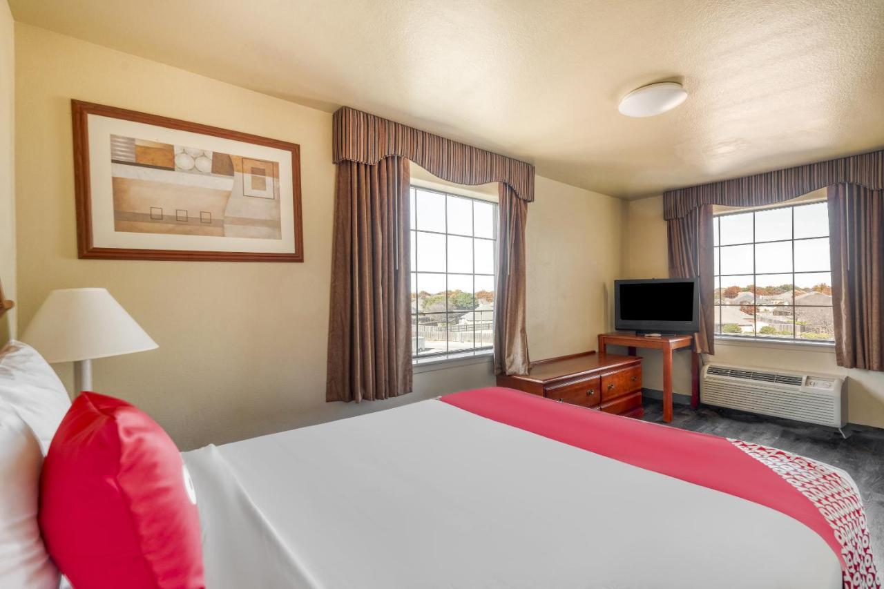 Oyo Townhouse Wichita Falls West Екстер'єр фото