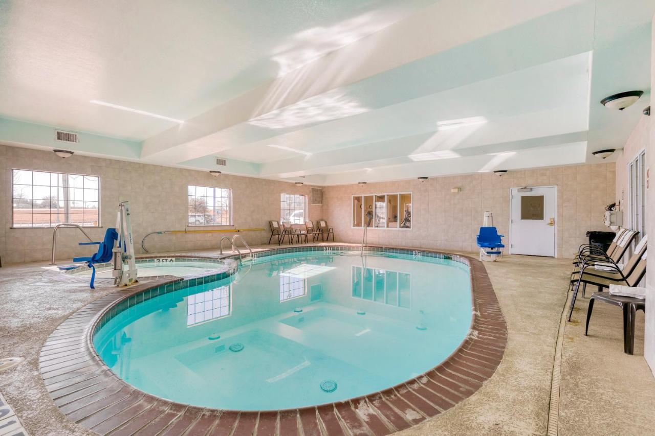 Oyo Townhouse Wichita Falls West Екстер'єр фото